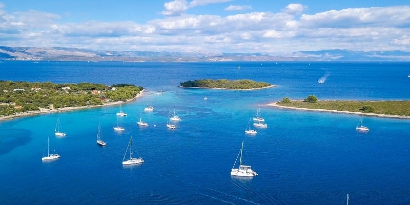 Robinsonova dovolená v Chorvatsku na ostrovech Drvenik Veli a Drvenik Mali